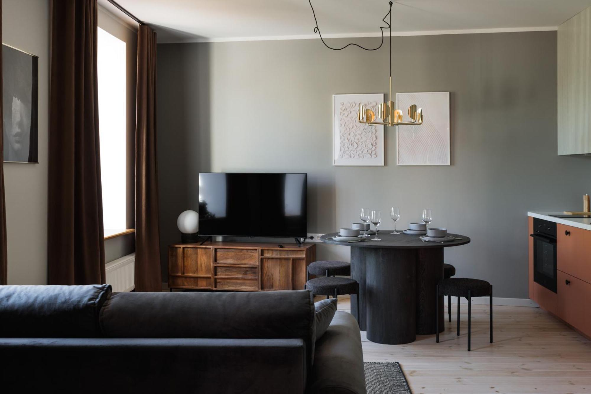 Centra Nams - Center Apartments Cesis Luaran gambar