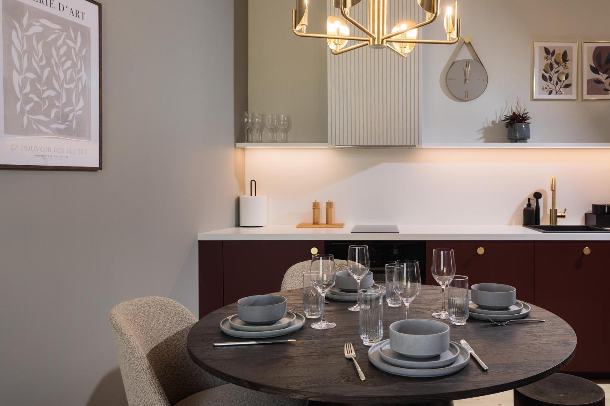Centra Nams - Center Apartments Cesis Luaran gambar