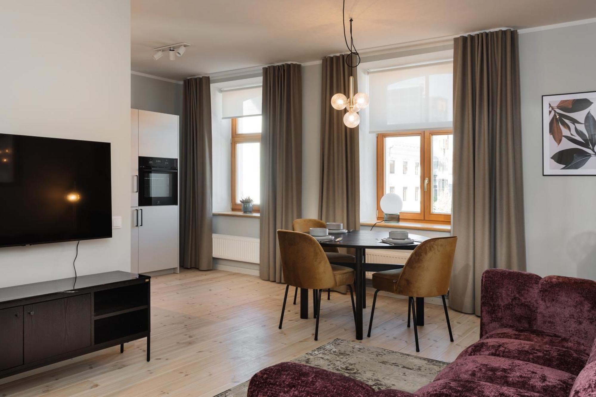 Centra Nams - Center Apartments Cesis Luaran gambar